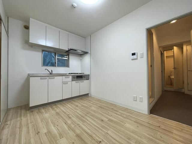 ホーユーパレス上大岡の居間・リビング