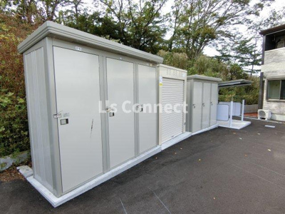 【その他共用部分】 | ウィンベル | 外物置にはタイヤを収納できます。