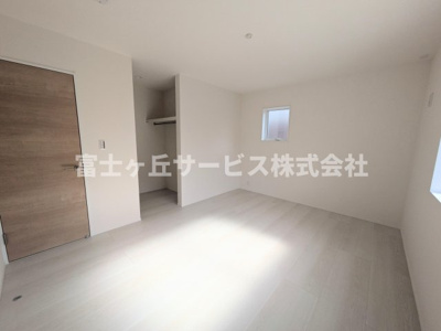 【寝室】 | 豊橋市一色町字西内張 新築一戸建て 5号棟 | 寝室です
