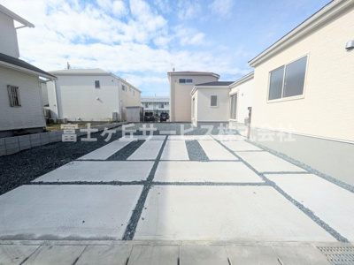 【駐車場】 | 豊橋市一色町字西内張 新築一戸建て 5号棟 | ２台駐車可能です