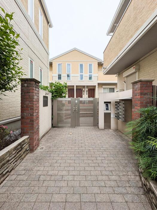 アストルムのエントランス