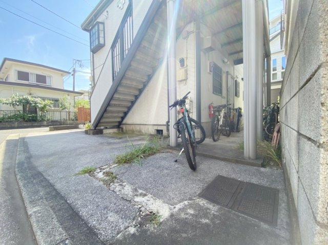 エフハイムの駐車場