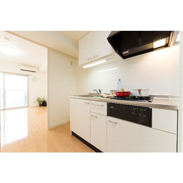 meLiV桜山　名古屋市賃貸　仲介手数料無料のキッチン