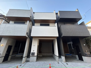 【外観】 | 2025年10月23日撮影