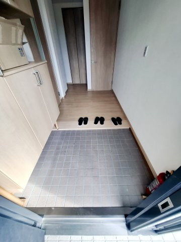 フェリッツ上甲子園の玄関