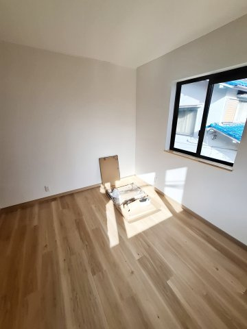 フェリッツ上甲子園の洋室|5.5帖洋室