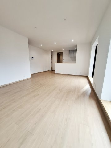 フェリッツ上甲子園の居間・リビング