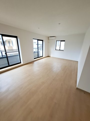 フェリッツ上甲子園の居間・リビング