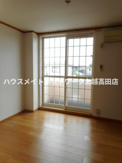 Ｎｅｏ　Ｃａｐｅの居間・リビング|居室・リビング