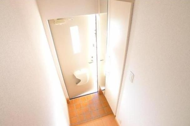 プロムナードの玄関|収納もある玄関です