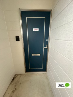 【玄関】 | リバティシティⅧ