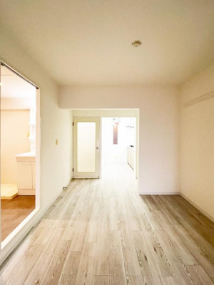 【居間・リビング】 | ウィンダム宮前 | 居室、リビング