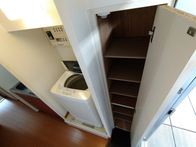 【玄関】 | レオパレスＮＡＧＡＳＡＷＡ | シューズボックス