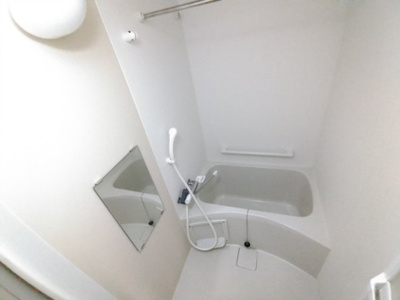 【浴室】 | クレイノサニープレイス宮前平 | 鏡・手摺付きです♪