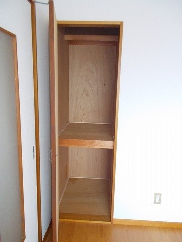 ニュ－シティ安本の収納