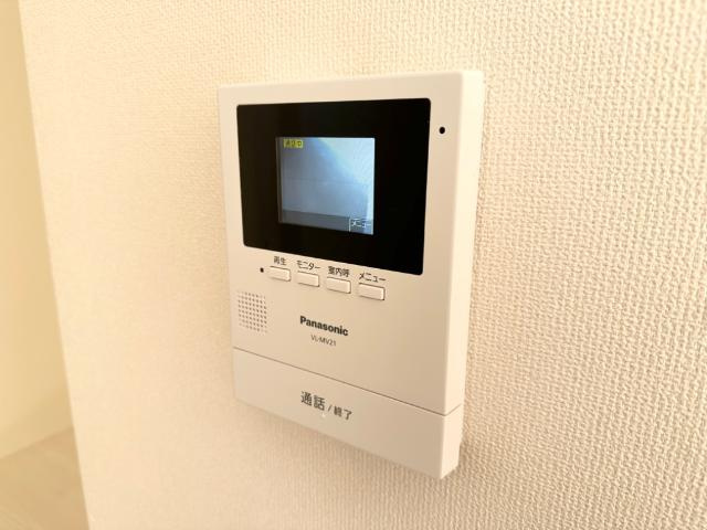 ジュピターの内装|カメラ付インターホン