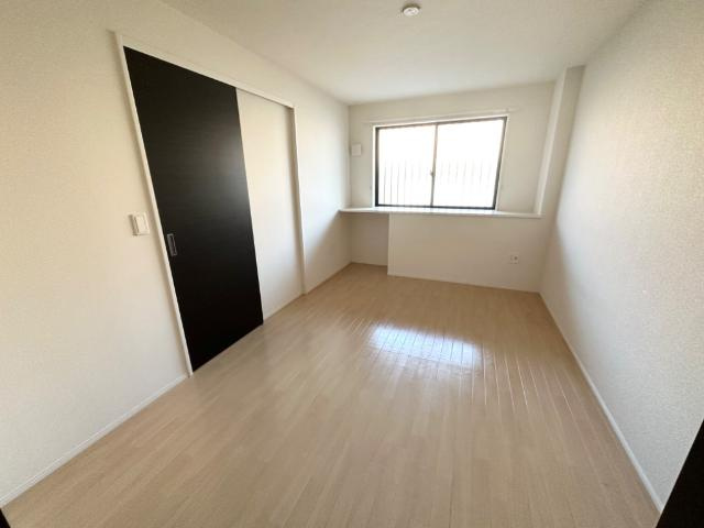 ジュピターの内装|洋室