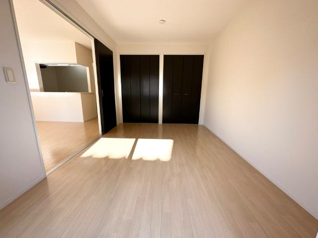 ジュピターの内装|洋室