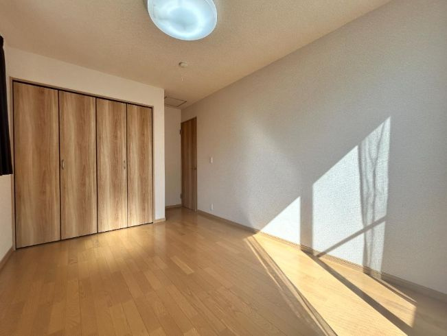 平塚市徳延　中古戸建の洋室|洋室です