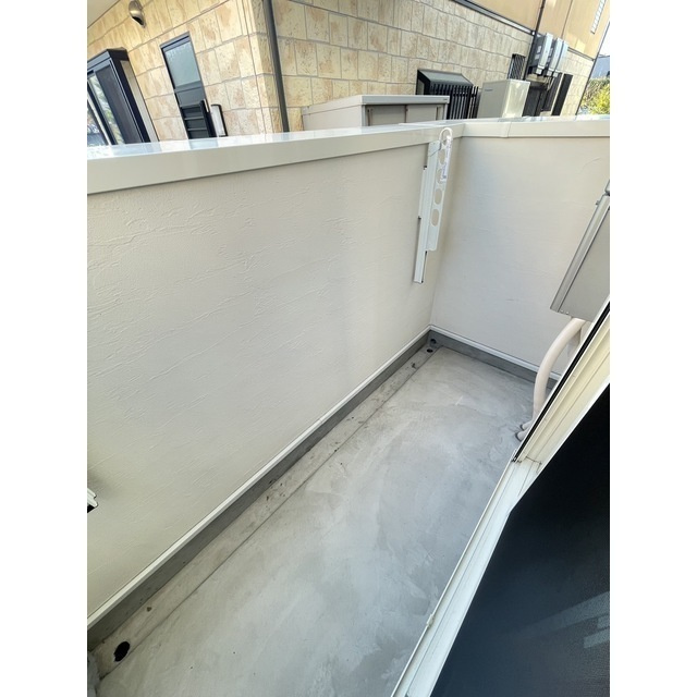 アゼリアのバルコニー