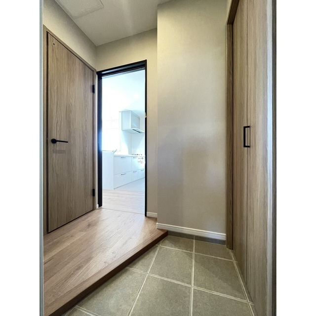 アゼリアの玄関