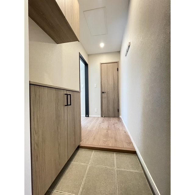 アゼリアの玄関