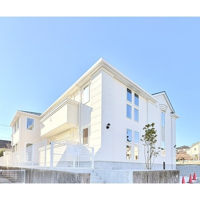 アゼリアの外観