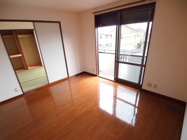 Happiness2番館の居間・リビング