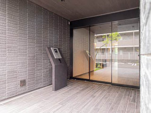 シャーメゾン　アヴニールのエントランス