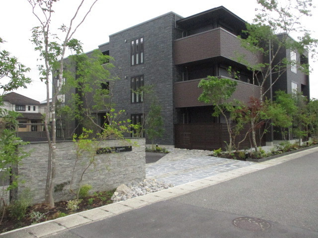 シャーメゾン　アヴニールの外観