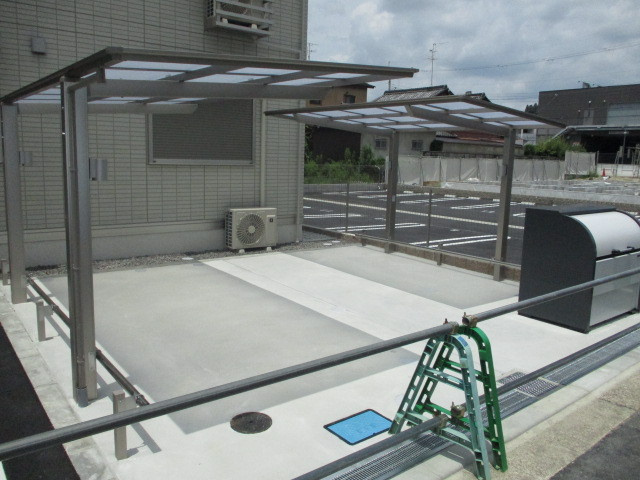 カーサ王寺のその他