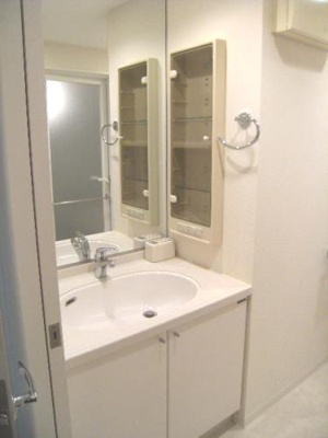【洗面所】 | レジディア新川１