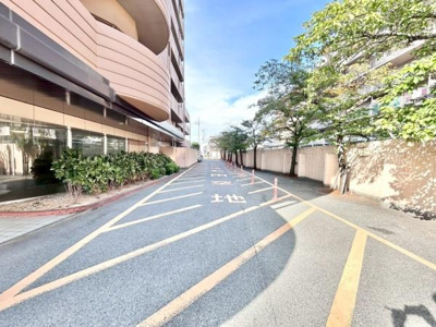 【その他】 | ふぁみーゆ松原 | 毎日のお散歩も快適な緑に恵まれたエリアで、自然に包まれた穏やかな暮らしを実現するための、ゆとりある住環境が整っています。