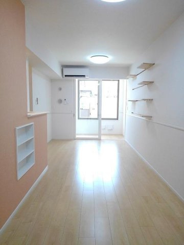 ソレイユ町村の居間・リビング|使いやすいリビングです