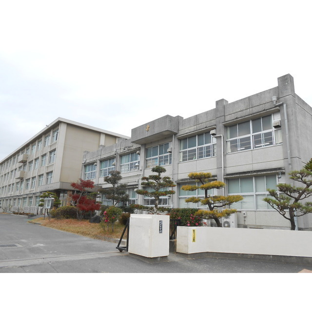 岐阜市柳津町東塚４丁目のアパートの周辺|境川中学校