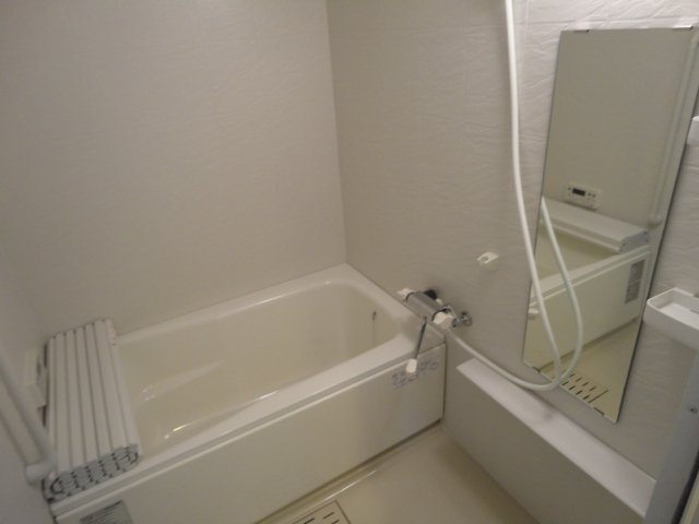 ヴァンベールの浴室|バス