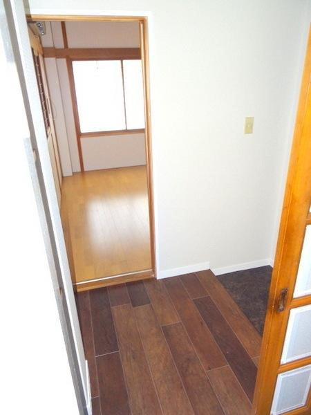 千島ビルの玄関|★両方にドア有ります★