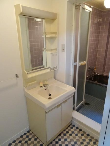 千島ビルの洗面所|★独立洗面台完備★