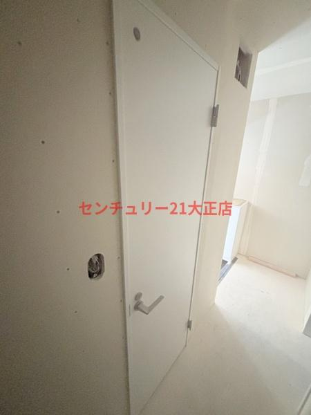 アート大正の玄関