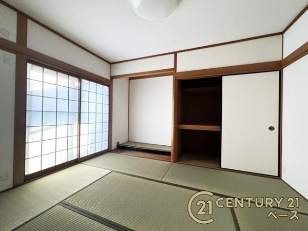 天理市二階堂上ノ庄町　一戸建の和室|ほっこり落ち着ける、リフォーム済の和室です！