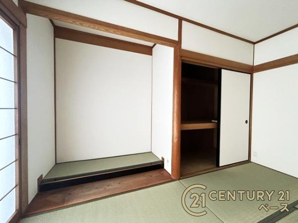 天理市二階堂上ノ庄町　一戸建の収納|和室にも収納スペース完備！