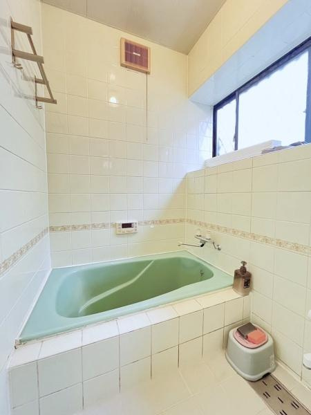 大和市草柳２丁目の中古一戸建の浴室