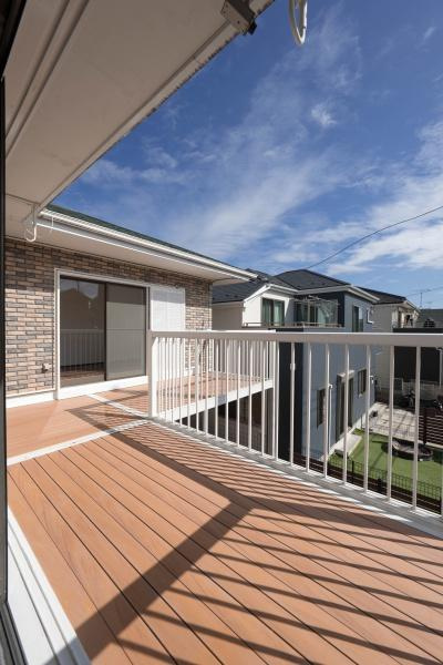 横浜市旭区上白根２丁目の中古一戸建のバルコニー