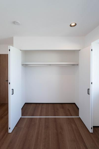 横浜市旭区上白根２丁目の中古一戸建の収納