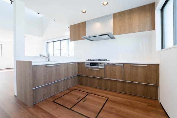 横浜市旭区上白根２丁目の中古一戸建のキッチン