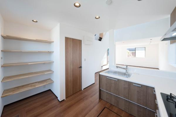 横浜市旭区上白根２丁目の中古一戸建のキッチン