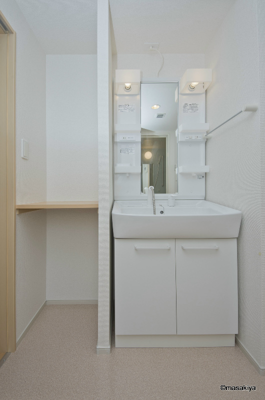 メゾンモビリアの洗面所|洗面・脱衣