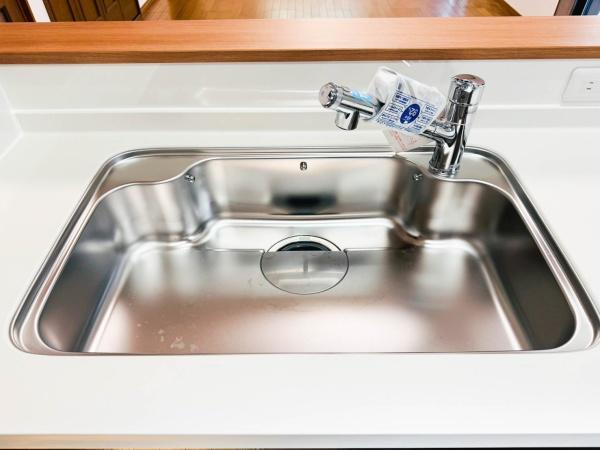 横浜市旭区白根５丁目の中古一戸建のその他|身体に優しいお水を・・・浄水機能付きです。