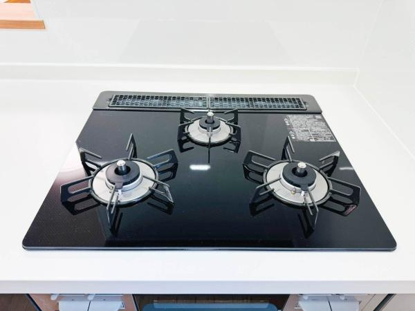 横浜市旭区白根５丁目の中古一戸建のその他|三ツ口ガスコンロでお料理も楽々！