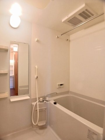 カルフールの浴室